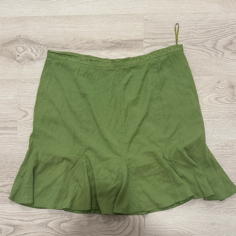 Tommy Bahama Vintage Olive Green Mini Skirt with Flared Hem